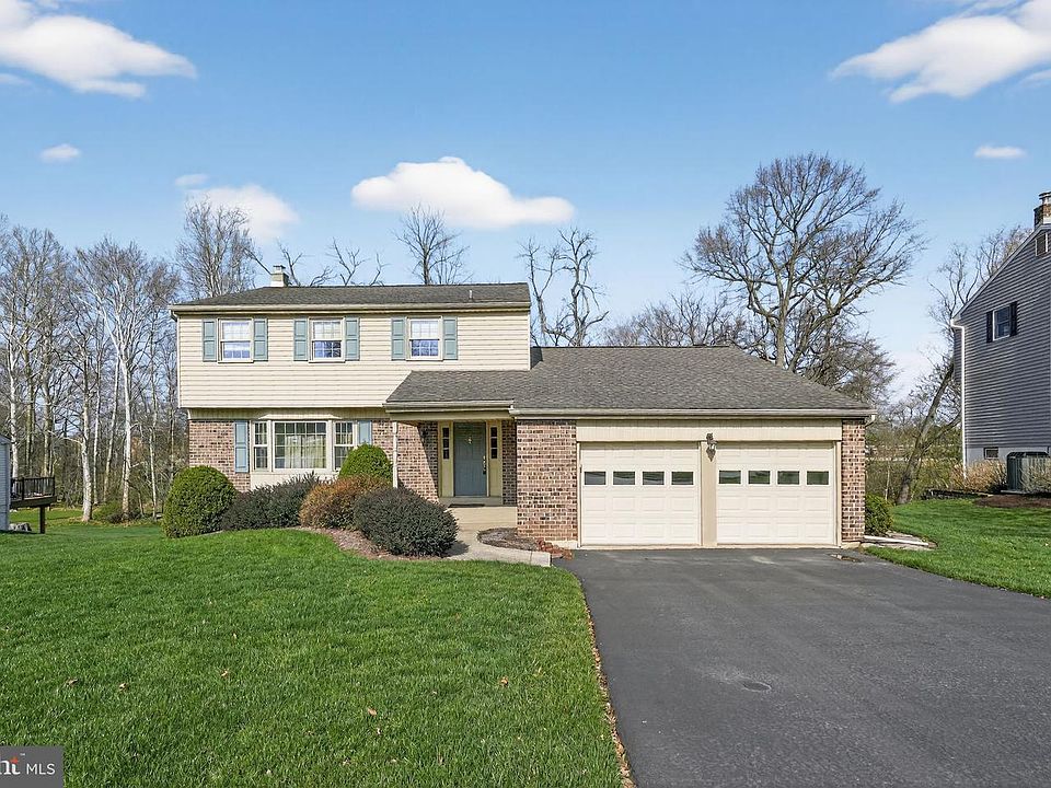 1st image of 315 Thomas Dr