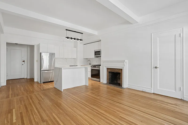 77 Park Ave #3B