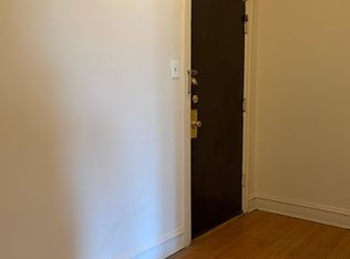 6842 S Jeffery Blvd #2, Chicago, IL 60649