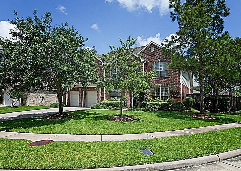 1st image of 23819 Allingham Ln