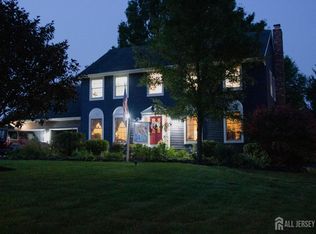 52 Wexford Dr, Monmouth Junction, NJ 08852