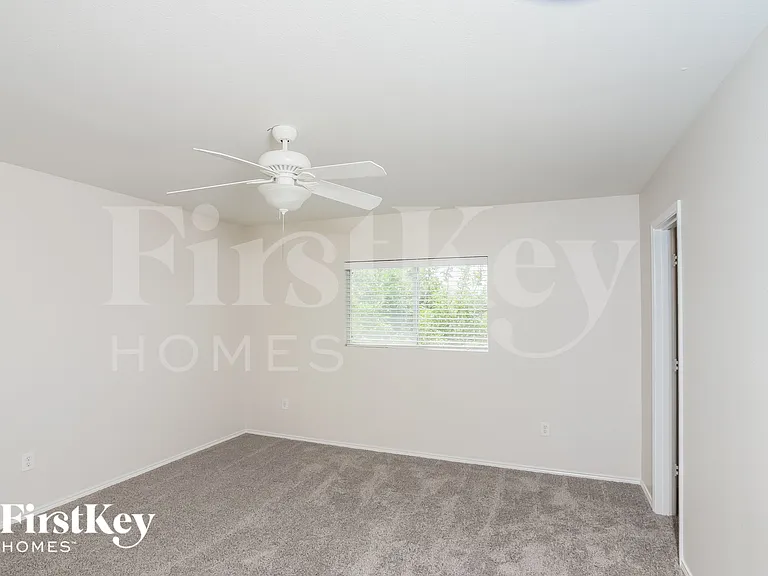 8503 Silver Willow — Photo 13