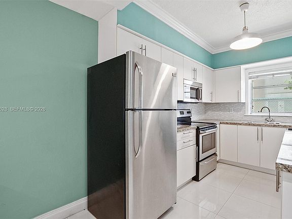 5th image of 2200 S Ocean Dr APT N103