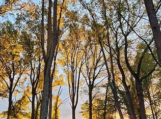 8404 Fenway Rd, Bethesda, MD 20817