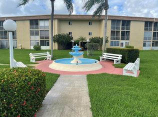 555 Purdy Ln APT 301, Palm Springs, FL 33461