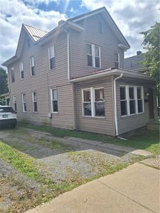 403 S 6th St, Indiana, PA, 15701