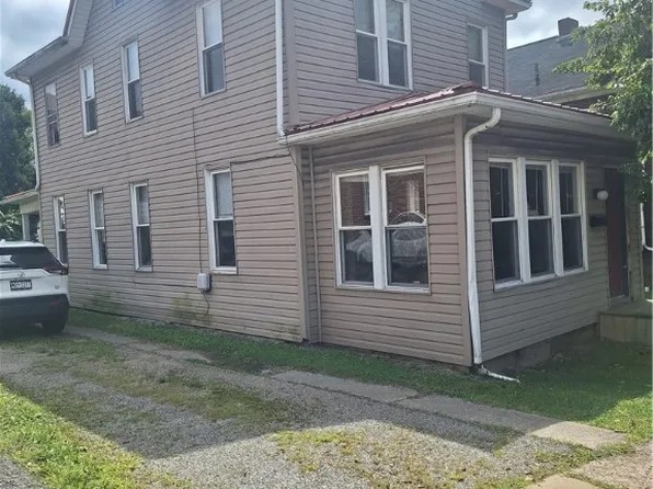 403 S 6th St, Indiana, PA 15701