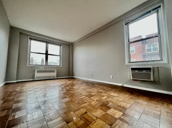 (undisclosed Address), White Plains, NY 10603