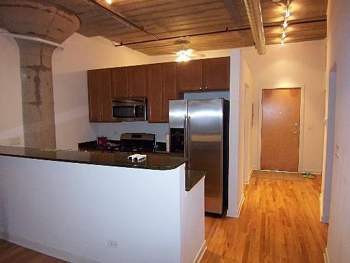 3rd image of 1110 W 15th St Unit 314