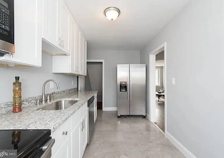 1224 Winston Ave — Photo 14