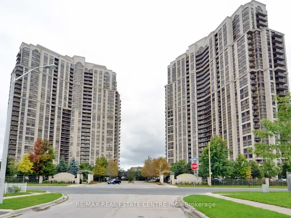 700 Humberwood Blvd, Toronto, ON