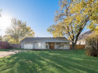 1419 Trinity View St, Irving, TX 75060