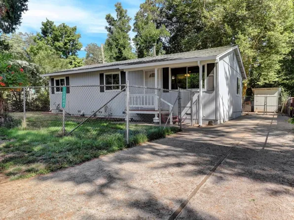 10847 Pine Hill Dr, Grass Valley, CA 95945