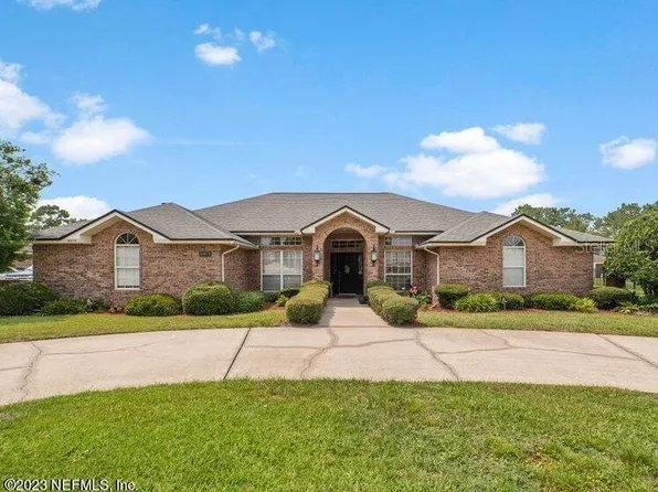 10079 Pebble Ridge Dr N, Jacksonville, FL 32220