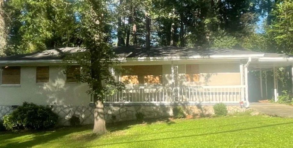 1st image of 1380 Margarette Dr