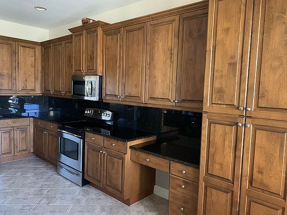 Upgraded cabintry