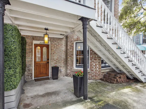 208 W Hall St #B, Savannah, GA 31401