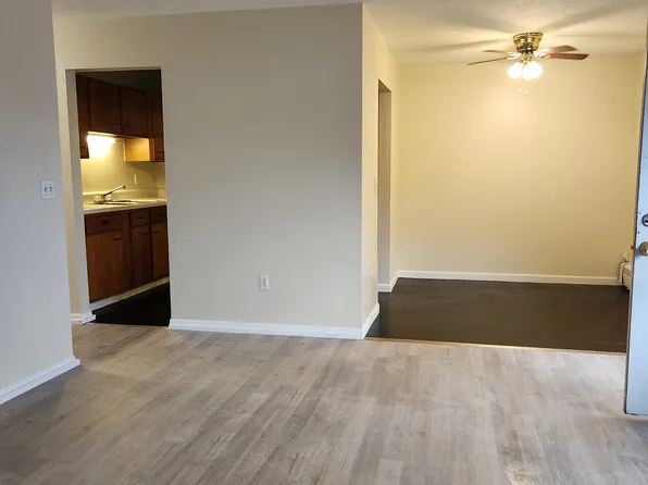 1912 Camp St APT 2S, Sandusky, OH 44870