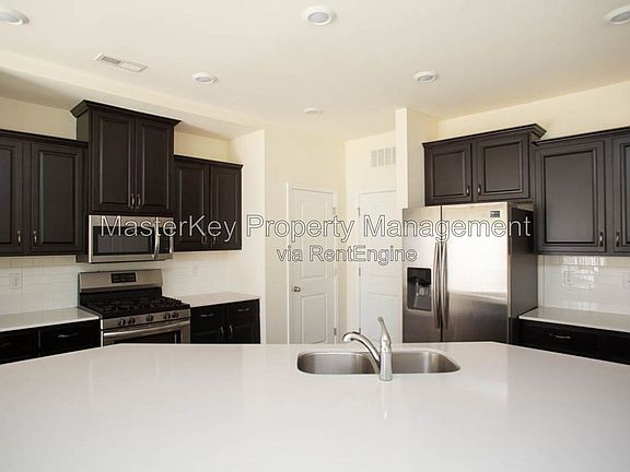 5th image of 1413 Trilogy Blvd