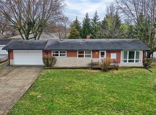 289 W County Line Rd, Greenwood, IN 46142