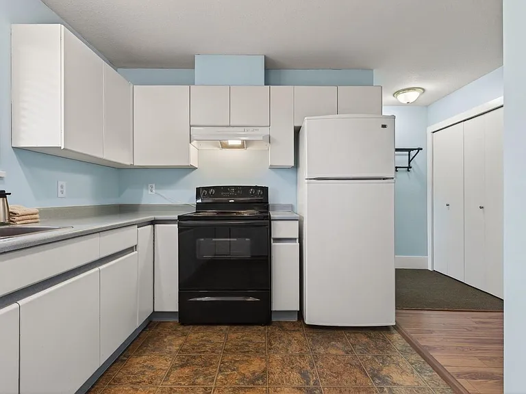 7715 Luckakuck Pl — Photo 2