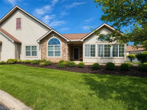 5227 Redford Dr, Brunswick, OH 44212