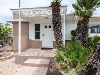 403 W Manchester Ave, Playa Del Rey, CA, 90293