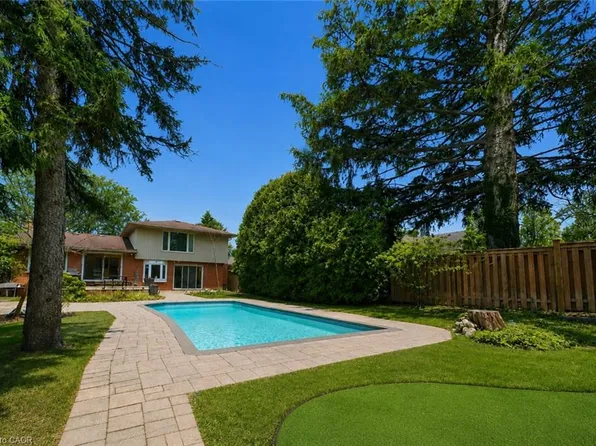 195 Wilton St, Burlington, ON L7N 1V8
