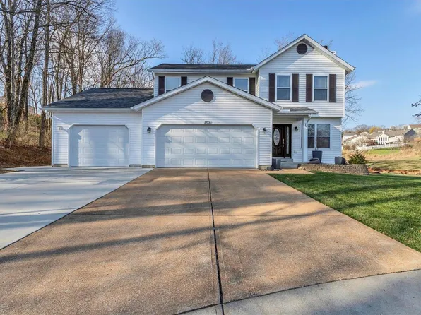 2773 Whitecreek Ln, Imperial, MO 63052