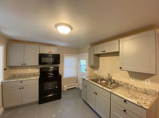 7 1/2 Riverbank Rd #B, Maynard, MA 01754