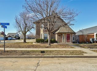 2139 Parkview Dr, Moore, OK 73170