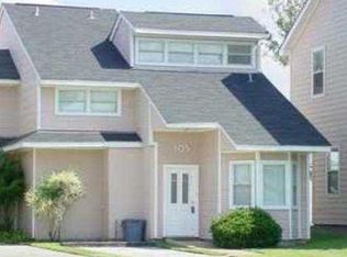 105 Lake Lynn Dr, Harvey, LA 70058
