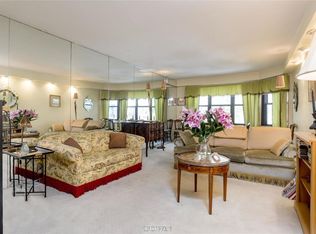 220 E 57th St APT 3H, Manhattan, NY 10022