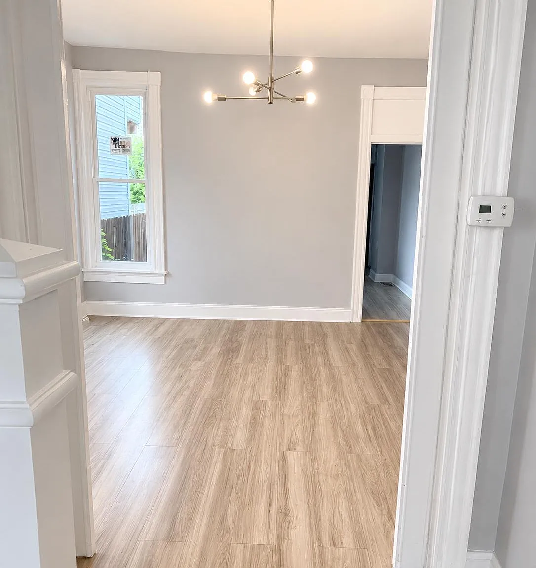 3 bed, 1.5 bath, 2006 sqft, $1,700 — Photo 3