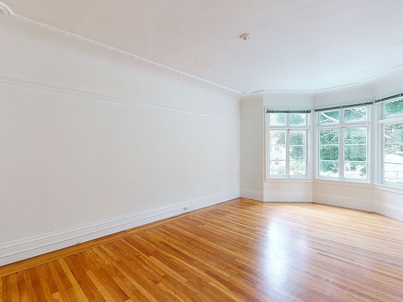2nd image of 2945 Van Ness Ave APT 7