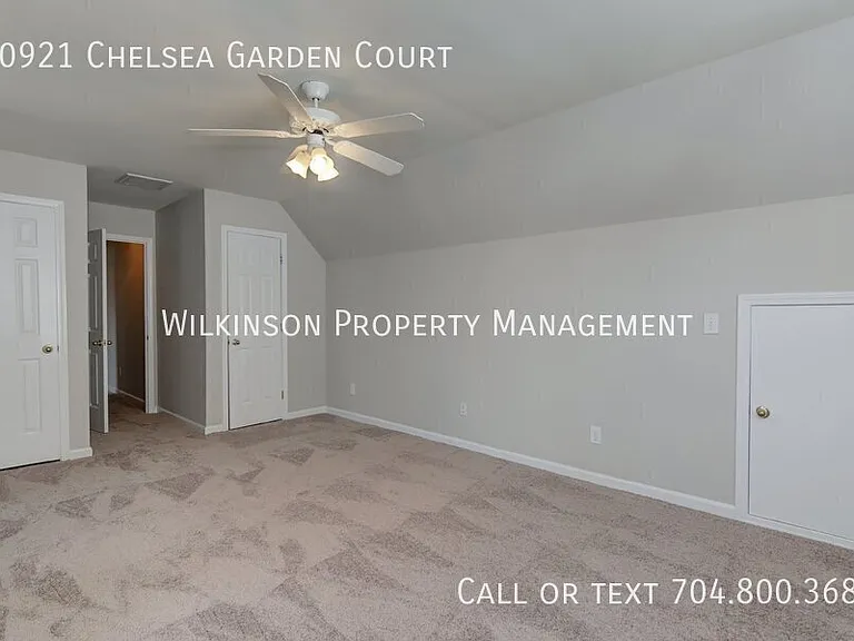 10921 Chelsea Garden Ct — Photo 23