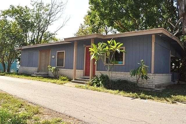 1st image of 8364 Lago Vista Dr