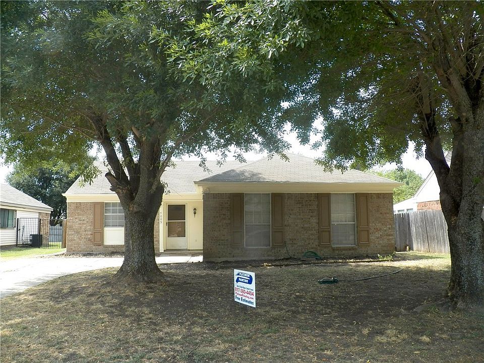1st image of 7009 Shadow Bend Dr