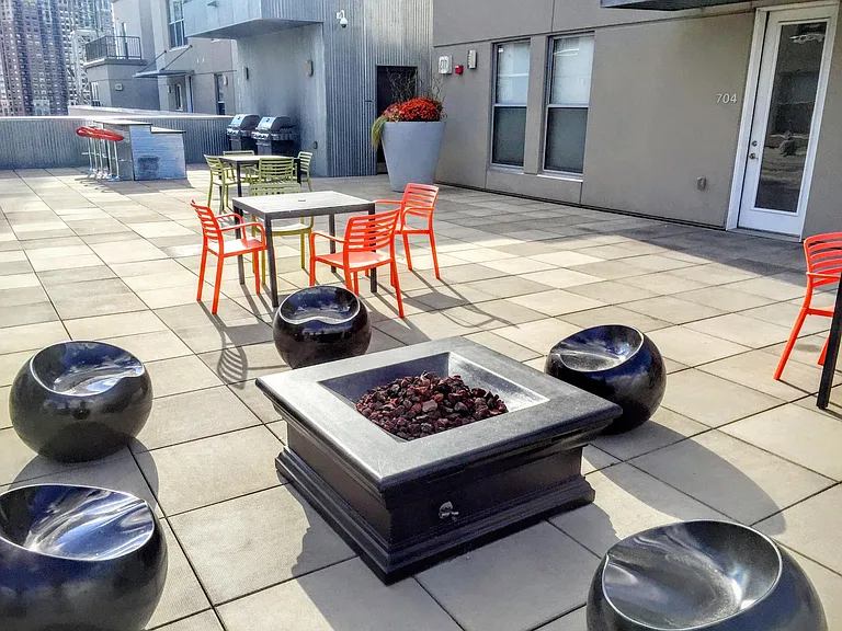 521 S 7th St #408 — Photo 13