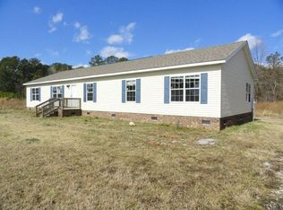 94 Wesley Ln, Pinetops, NC 27864