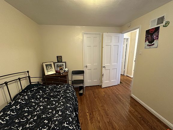 4th image of 1933 Driftway Dr