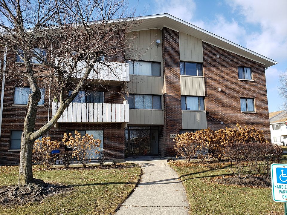 1st image of 1000 Bayside Dr Unit 109