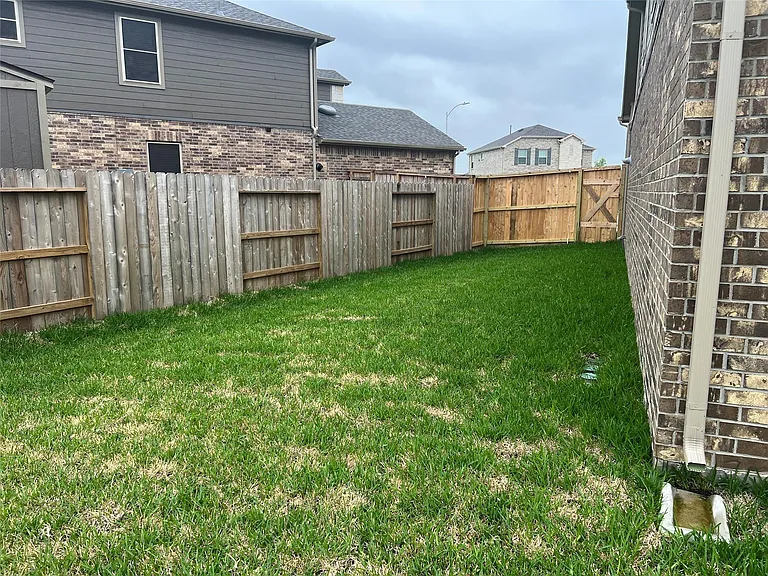 21110 Turtle Glen Ln — Photo 33
