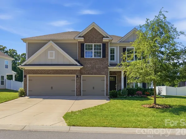 2431 Napa Ter, Lake Wylie, SC 29710