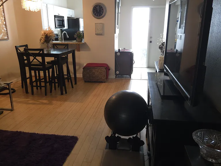 3165 Phlox Dr — Photo 22