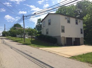 78 E Clinton St, Doylestown, OH 44230