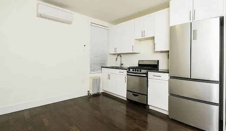 2141 Cortelyou Rd #2B — Photo 2