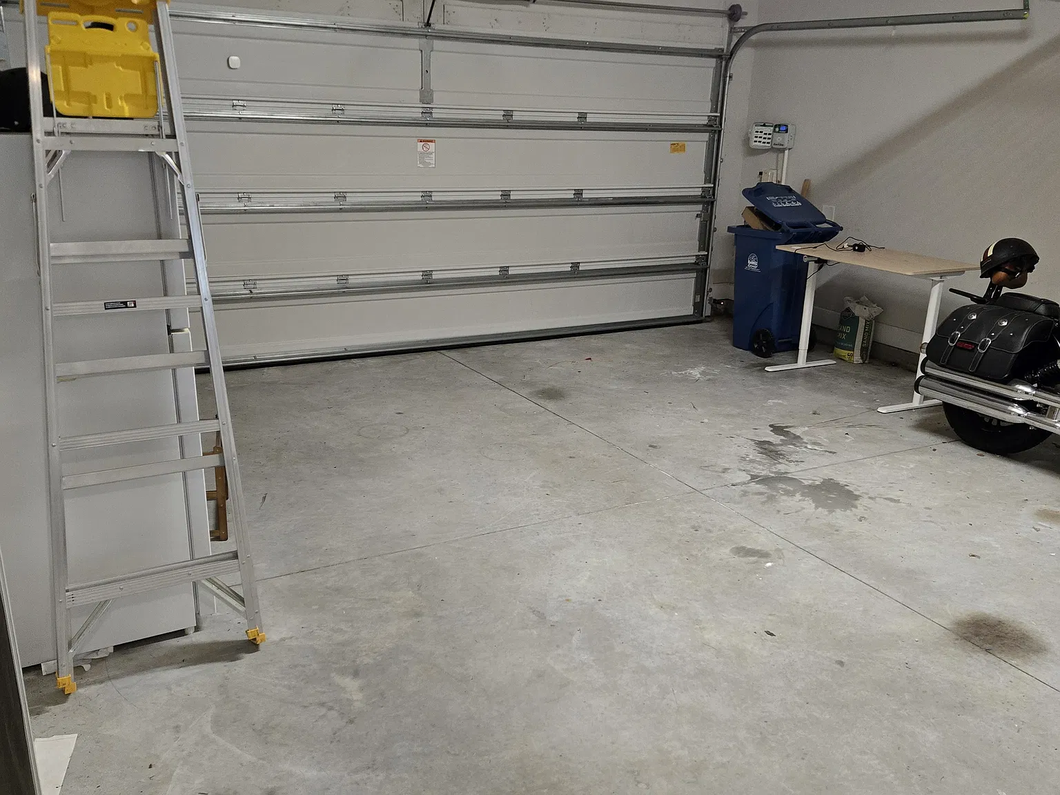 110 Foxcross Ave — Photo 3