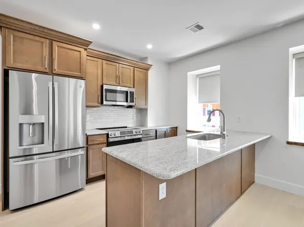132 E Market St #202, Orwigsburg, PA 17961