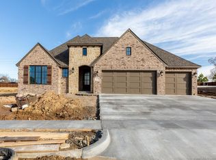 11217 S Redbud St W, Jenks, OK 74037